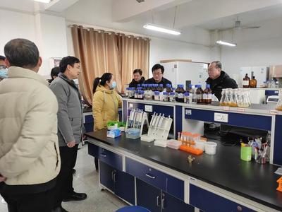漢川市公共檢驗(yàn)檢測(cè)中心一行來我院考察交流